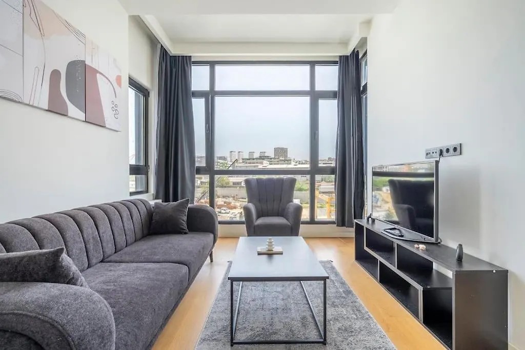 Upscale Istanbul Accommodation With Top-Notch Amenities