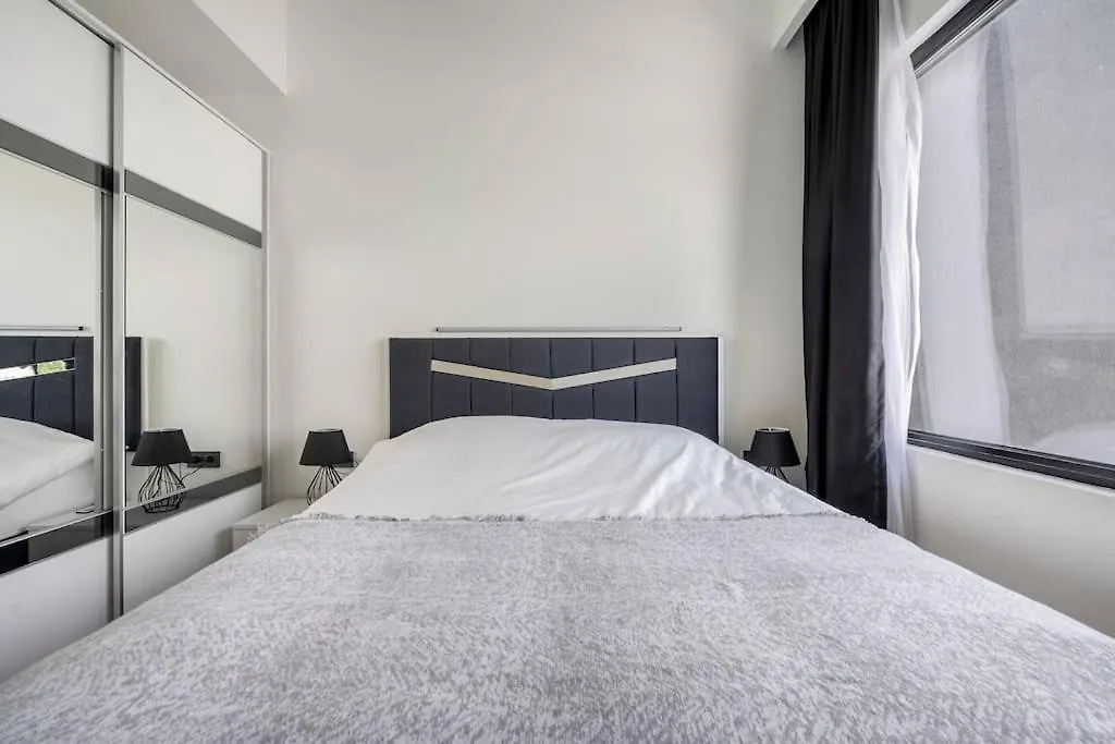 Lejlighed Upscale Istanbul Accommodation With Top-Notch Amenities