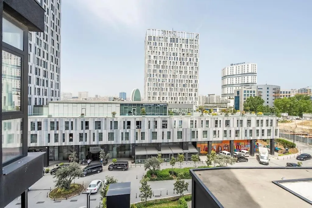 Upscale Istanbul Accommodation With Top-Notch Amenities 0*,  Tyrkiet